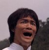 :bruceleeface: